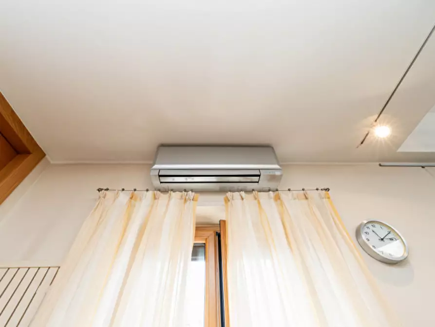 Immagine 25 di Appartamento in vendita  in via Enrico Noe 4 a Milano