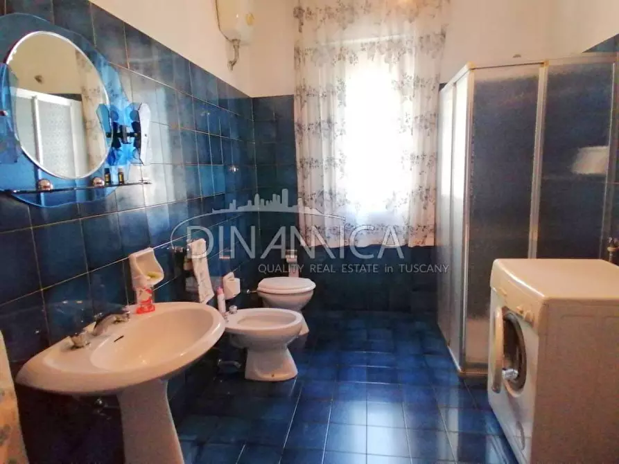 Immagine 15 di Casa indipendente in vendita  a Santa Maria A Monte