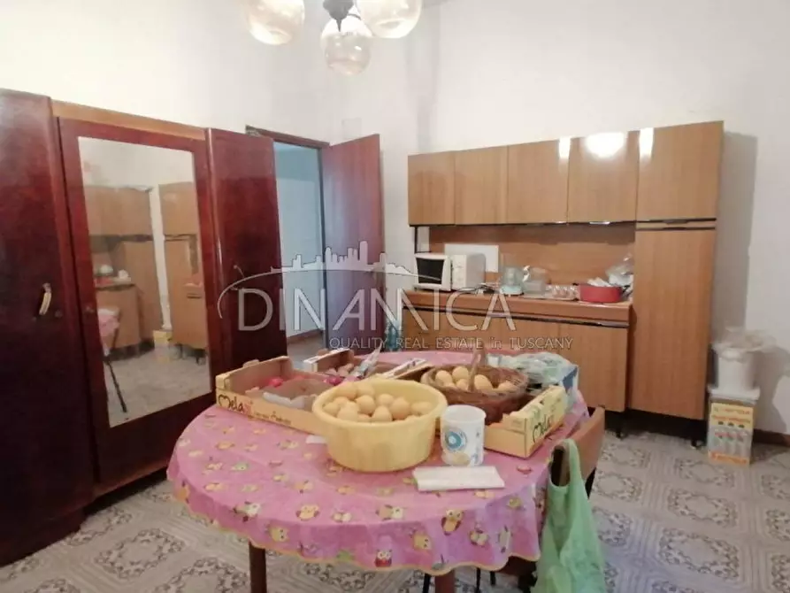 Immagine 17 di Casa indipendente in vendita  a Santa Maria A Monte