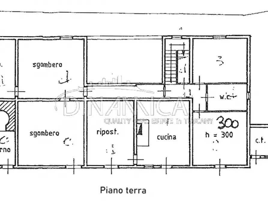 Immagine 33 di Casa indipendente in vendita  a Santa Maria A Monte