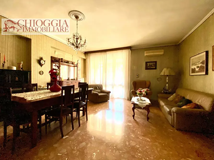 Immagine 2 di Appartamento in vendita  in Via della repubblica a Chioggia