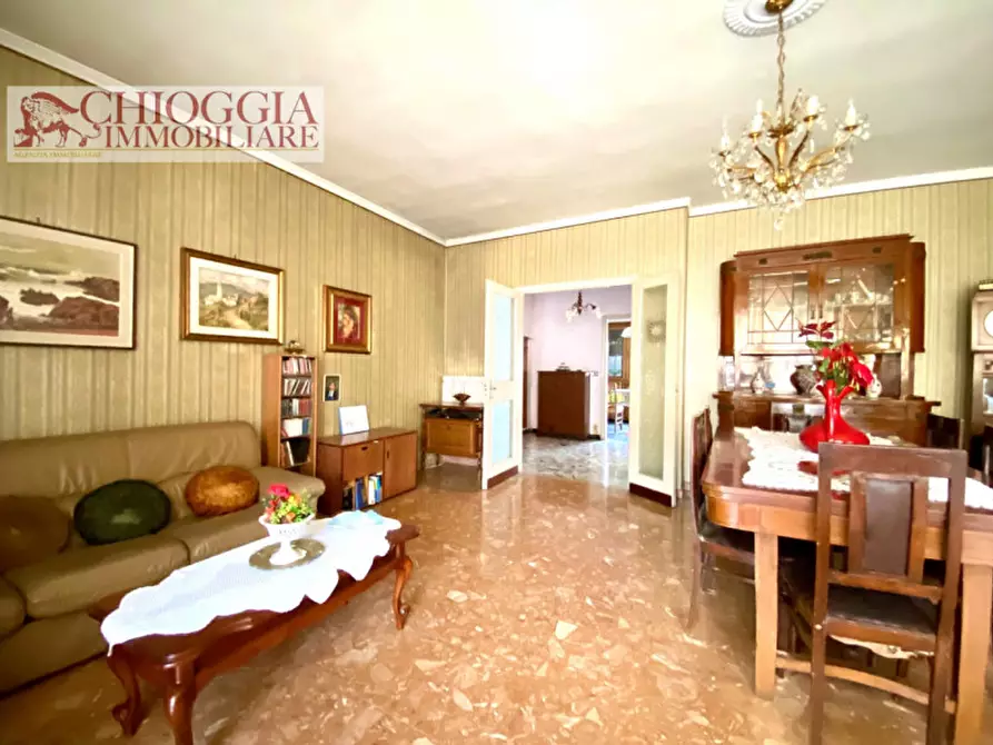 Immagine 3 di Appartamento in vendita  in Via della repubblica a Chioggia