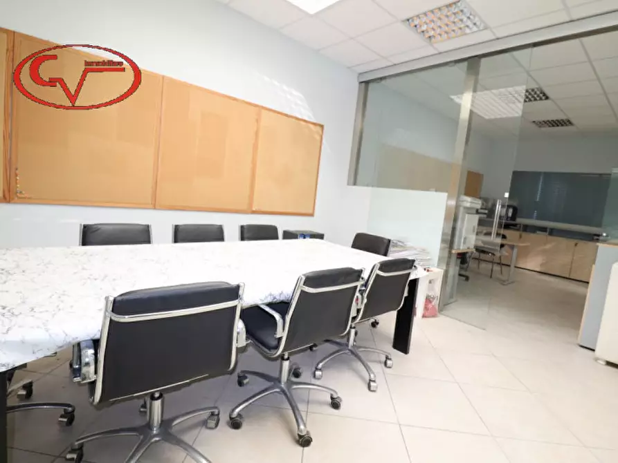 Immagine 10 di Ufficio in vendita  in via giacomo leopardi a Montevarchi
