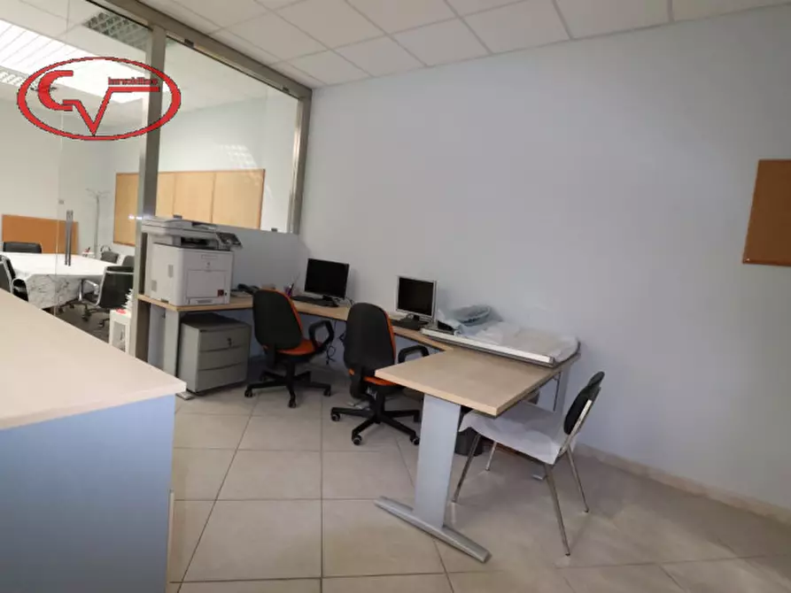 Immagine 11 di Ufficio in vendita  in via giacomo leopardi a Montevarchi
