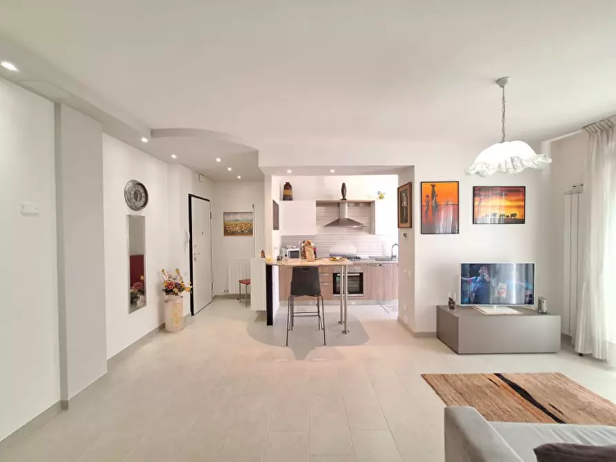 Immagine 5 di Appartamento in vendita  in Via Pietro Mascagni a Rovigo