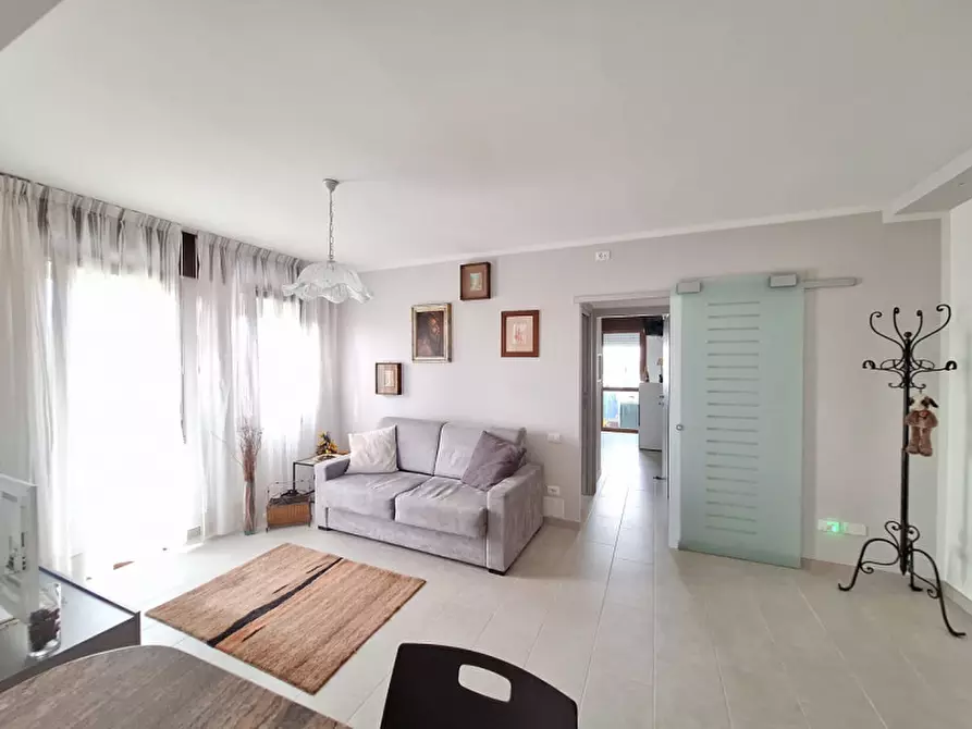 Immagine 11 di Appartamento in vendita  in Via Pietro Mascagni a Rovigo