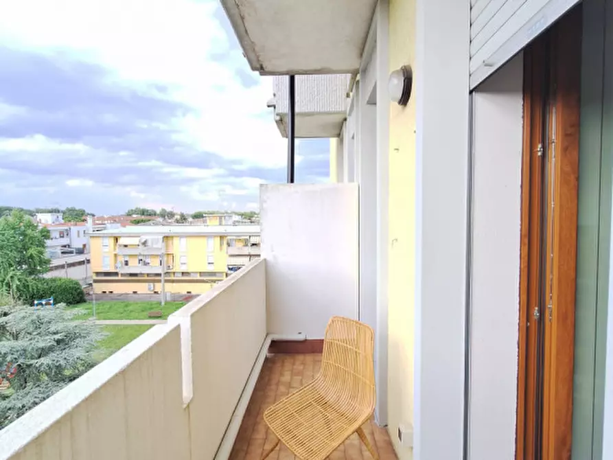 Immagine 12 di Appartamento in vendita  in Via Pietro Mascagni a Rovigo