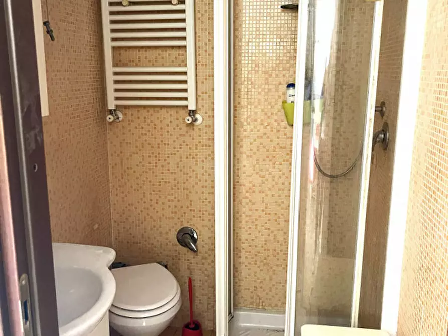 Immagine 14 di Appartamento in vendita  in via Giovanni D'Andrea a Roma