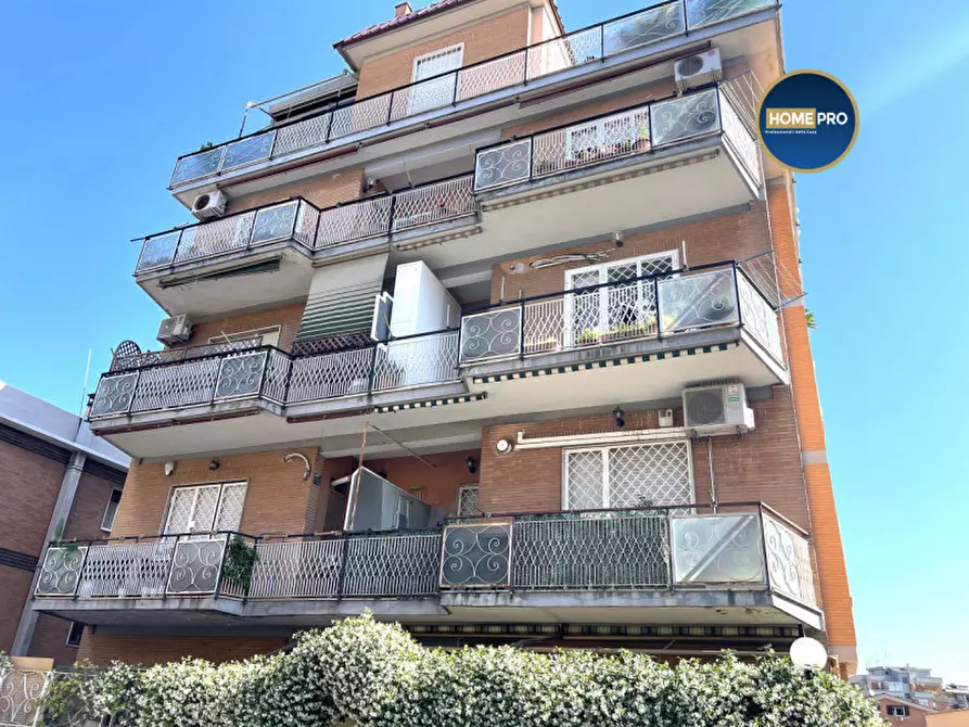 Immagine 19 di Appartamento in vendita  in via Giovanni D'Andrea a Roma