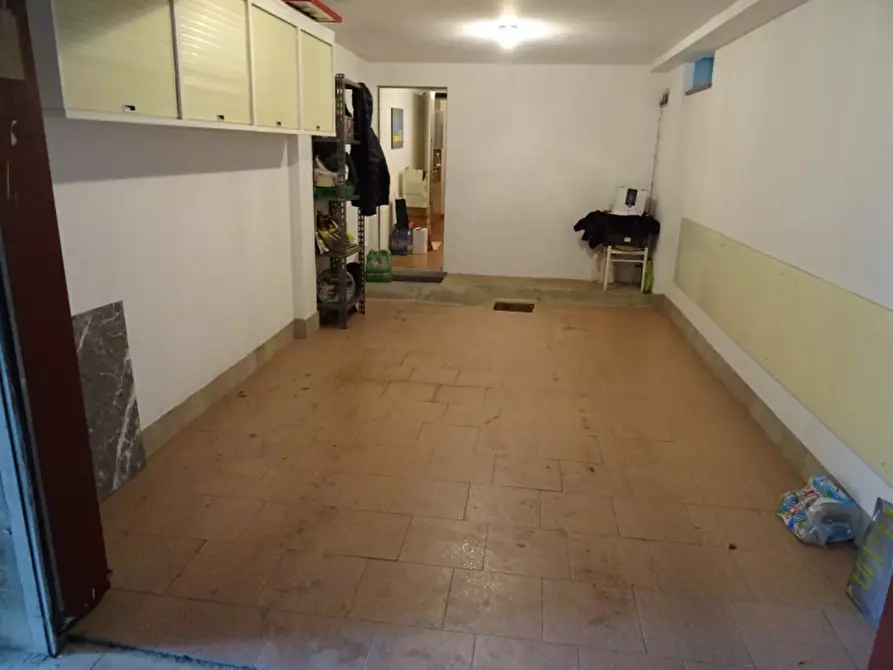 Immagine 17 di Villetta a schiera in vendita  in Via Montebellina a Alba