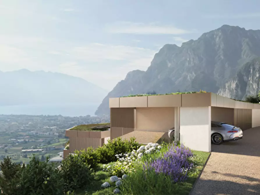 Immagine 7 di Villa in vendita  a Tenno