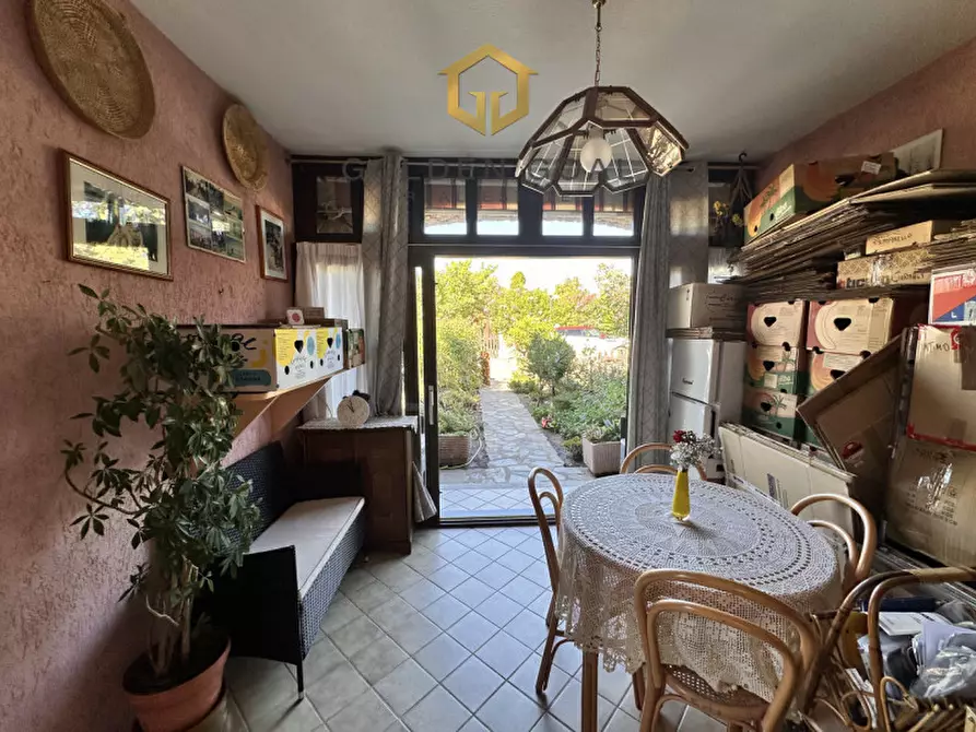 Immagine 4 di Appartamento in vendita  in Via Bologna a San Teodoro