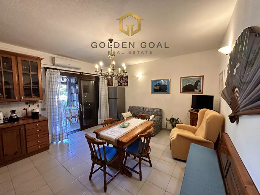 Immagine 7 di Appartamento in vendita  in Via Bologna a San Teodoro