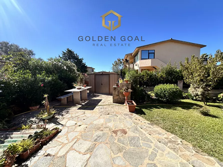 Immagine 21 di Appartamento in vendita  in Via Bologna a San Teodoro