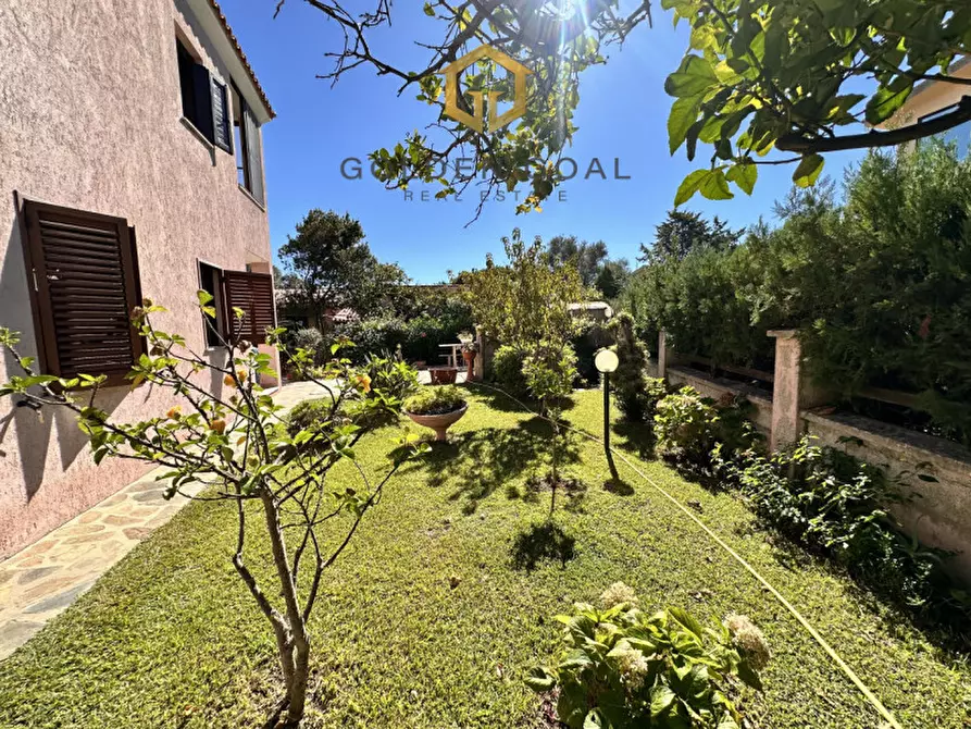 Immagine 26 di Appartamento in vendita  in Via Bologna a San Teodoro