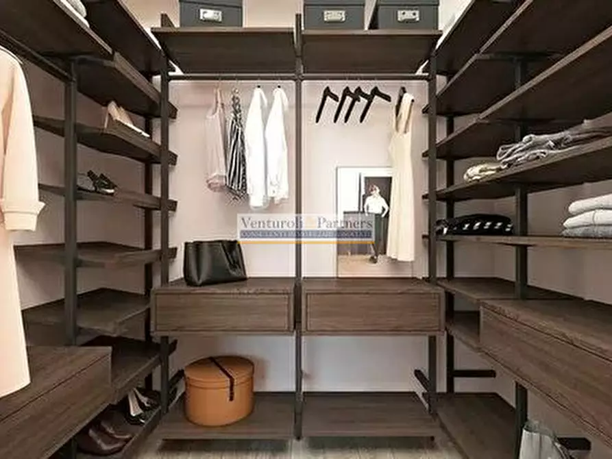 Immagine 9 di Villa in vendita  in via Gramsci a Padenghe Sul Garda