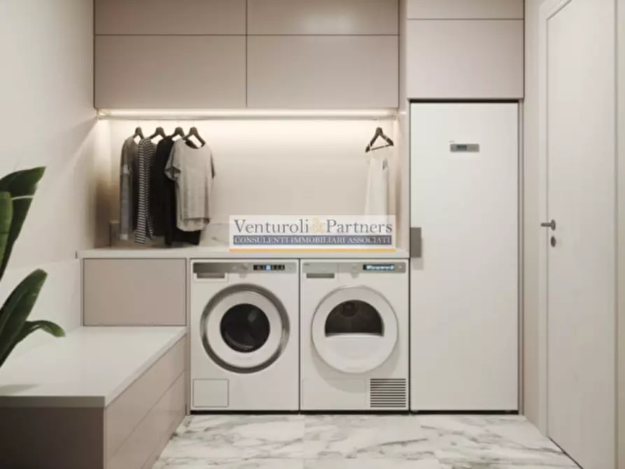 Immagine 14 di Villa in vendita  in via Gramsci a Padenghe Sul Garda