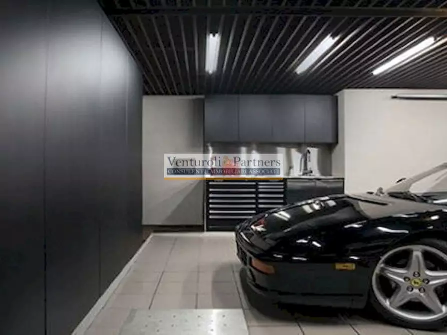 Immagine 15 di Villa in vendita  in via Gramsci a Padenghe Sul Garda