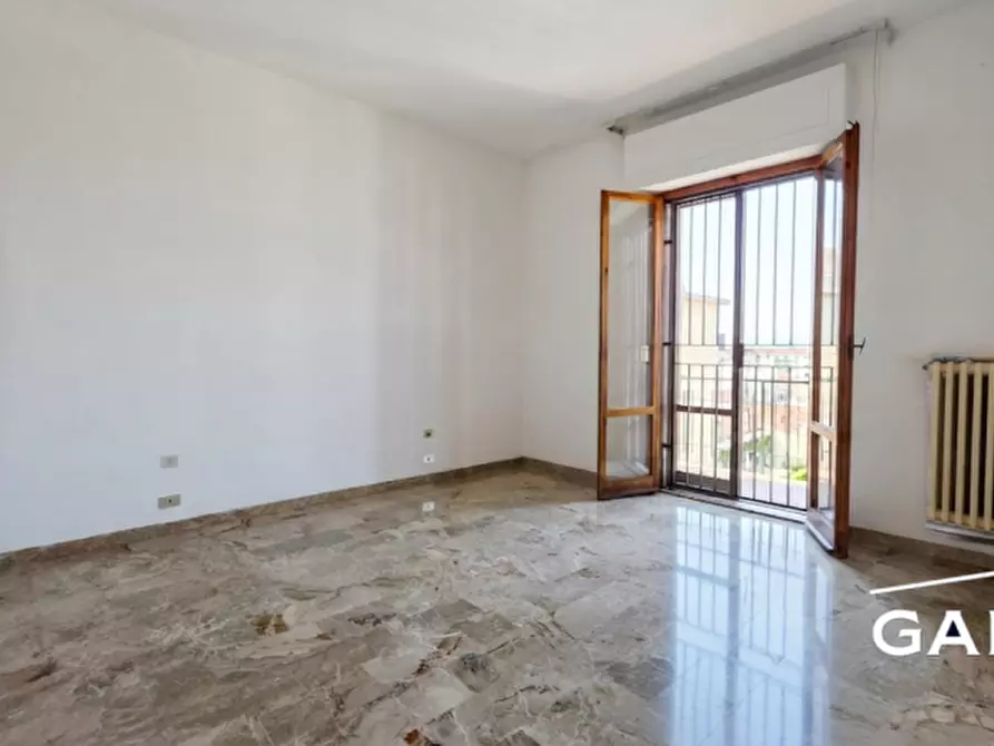 Immagine 9 di Appartamento in vendita  a Sesto Fiorentino