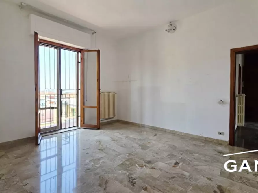 Immagine 10 di Appartamento in vendita  a Sesto Fiorentino