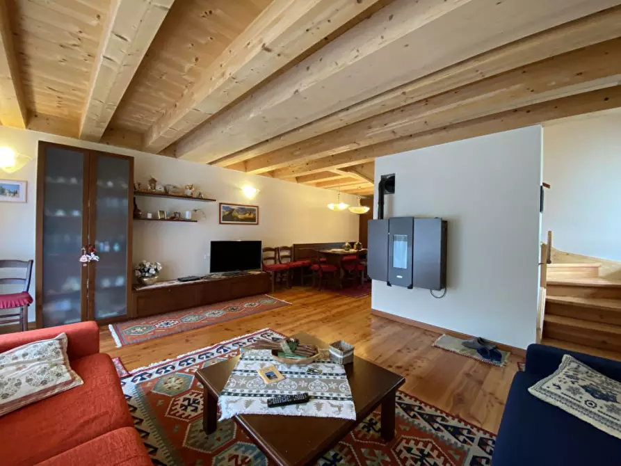 Immagine 2 di Casa bifamiliare in vendita  in Via Alpini a Auronzo Di Cadore