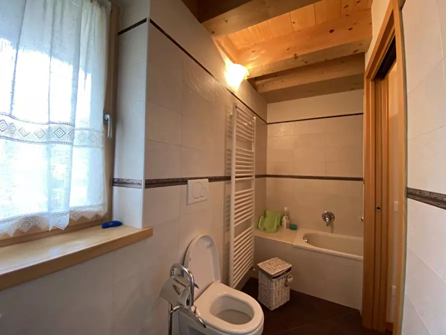 Immagine 8 di Casa bifamiliare in vendita  in Via Alpini a Auronzo Di Cadore