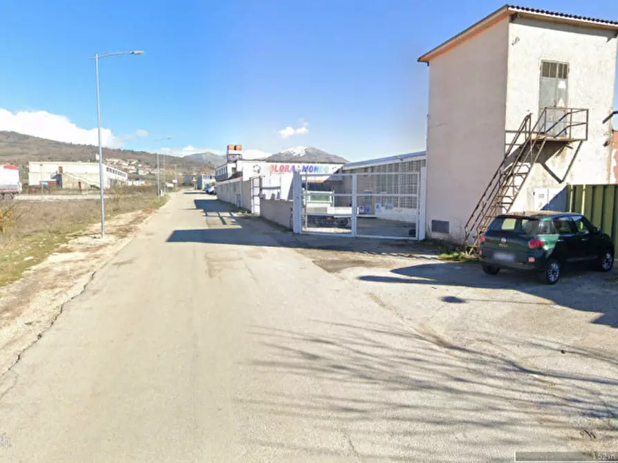 Immagine 1 di Capannone industriale in vendita  in via dei cerri a Scurcola Marsicana