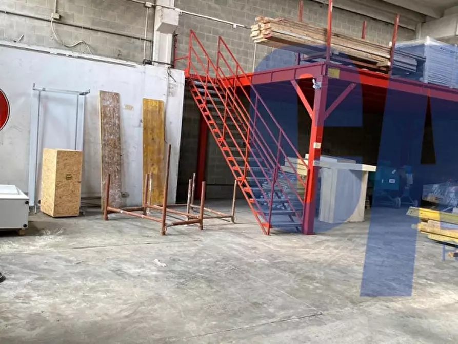 Immagine 4 di Capannone industriale in vendita  in VIA TOSCANA a Peschiera Borromeo