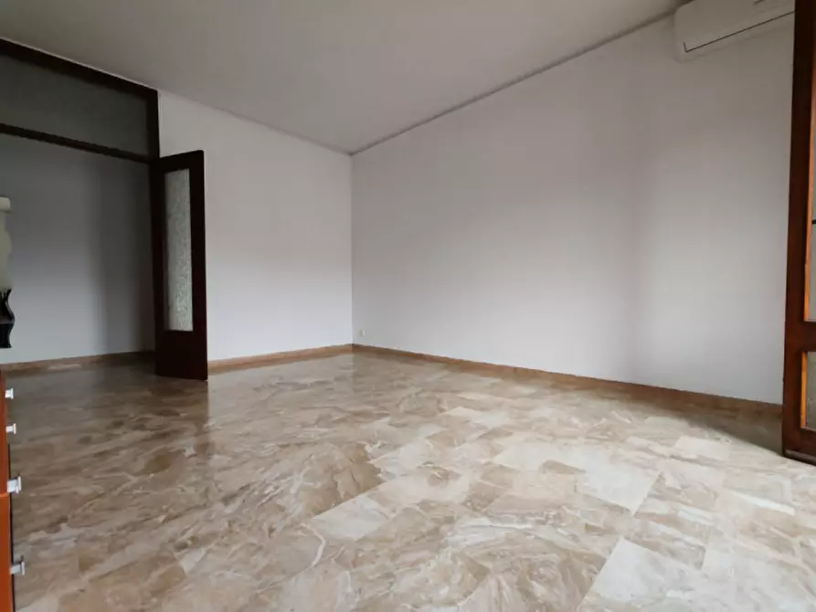 Immagine 4 di Appartamento in vendita  in via Liguria a Rubano