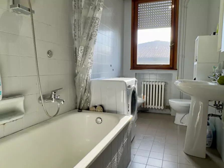 Immagine 9 di Appartamento in vendita  in via Liguria a Rubano