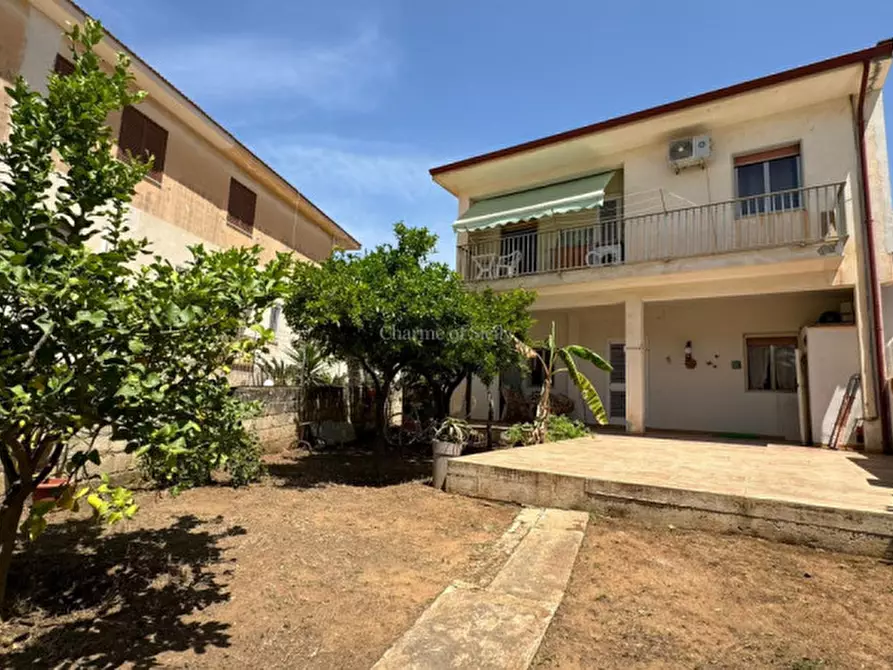 Immagine 3 di Villa in vendita  in Via Magnaghi a Modica