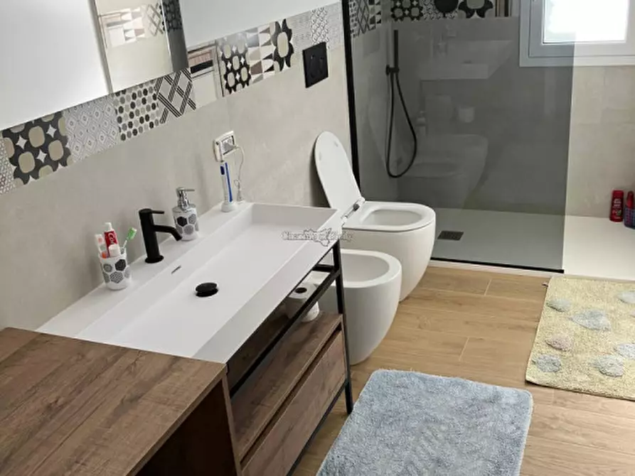 Immagine 4 di Villa in vendita  in Via Magnaghi a Modica