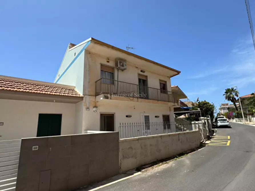 Immagine 26 di Villa in vendita  in Via Magnaghi a Modica