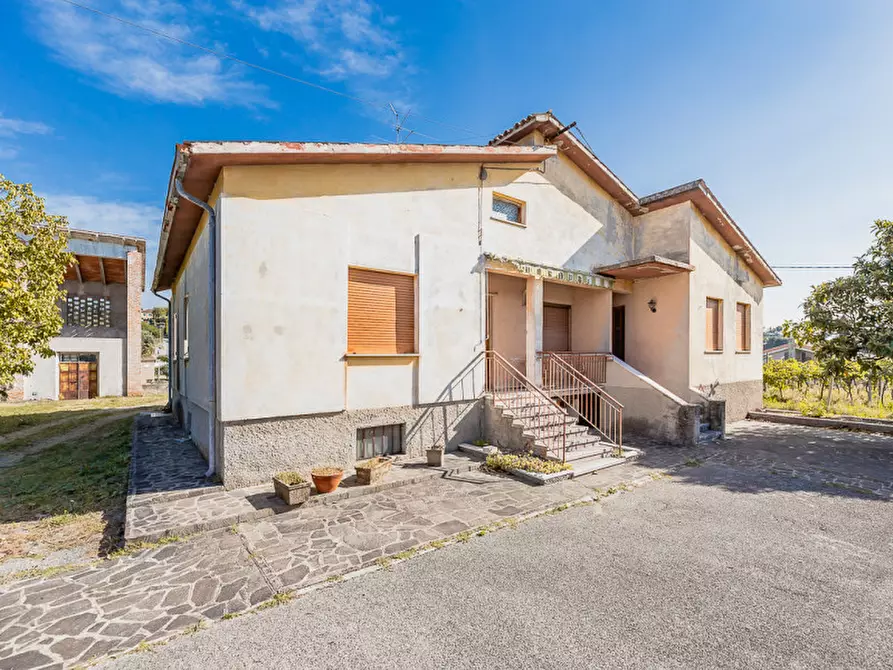 Immagine 1 di Casa indipendente in vendita  a Cavaion Veronese