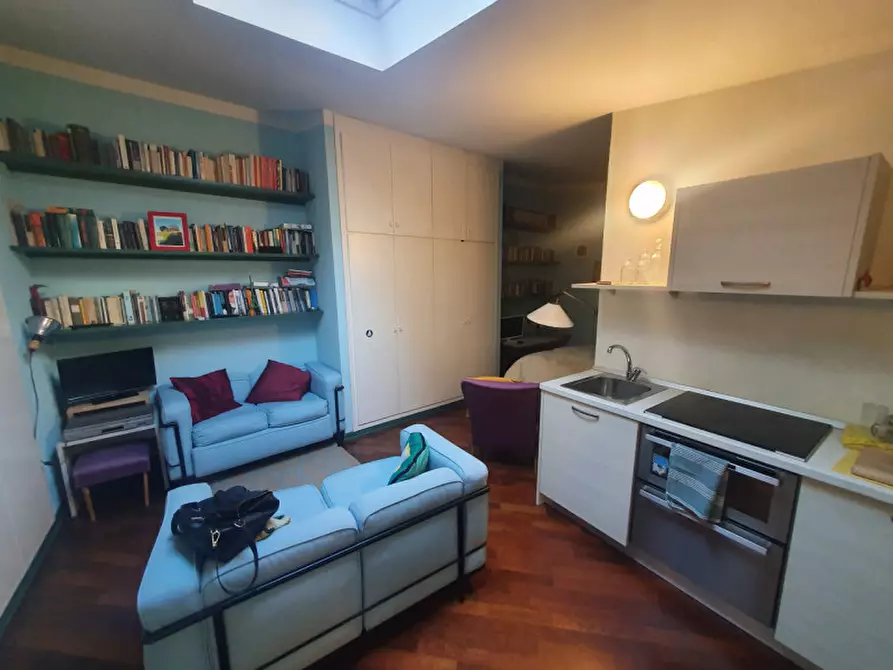 Immagine 1 di Appartamento in vendita  in Via Fratelli Bagna 1 a Casale Monferrato