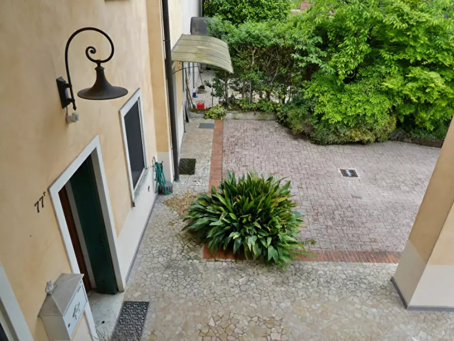Immagine 1 di Villetta a schiera in vendita  in viale trieste a Vicenza