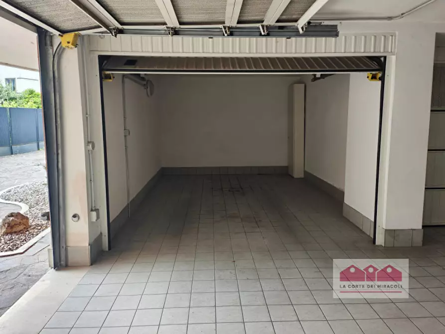 Immagine 13 di Appartamento in vendita  in Via Visonà a Vicenza