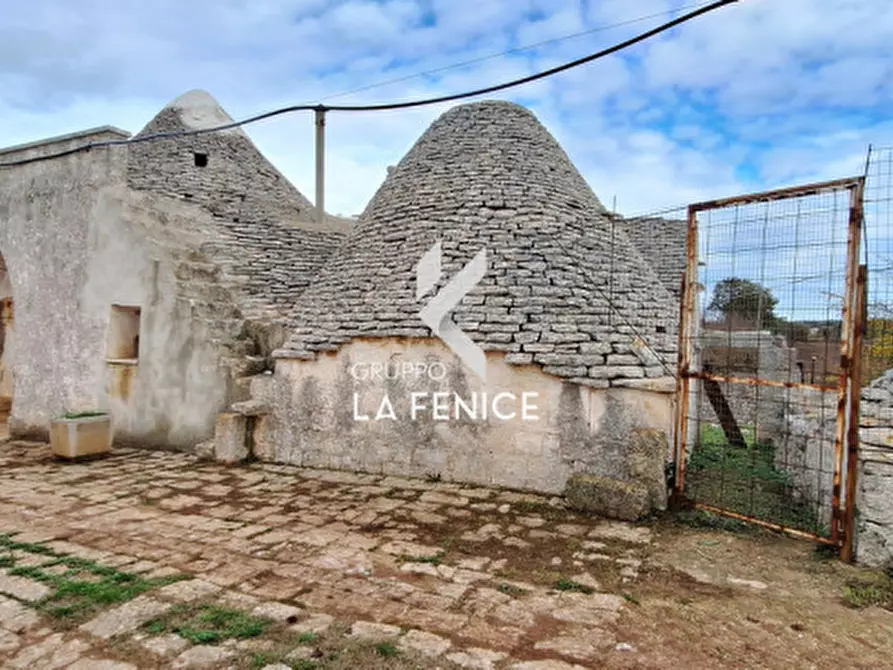 Immagine 8 di Rustico / casale in vendita  in contrada Capitolo a Locorotondo