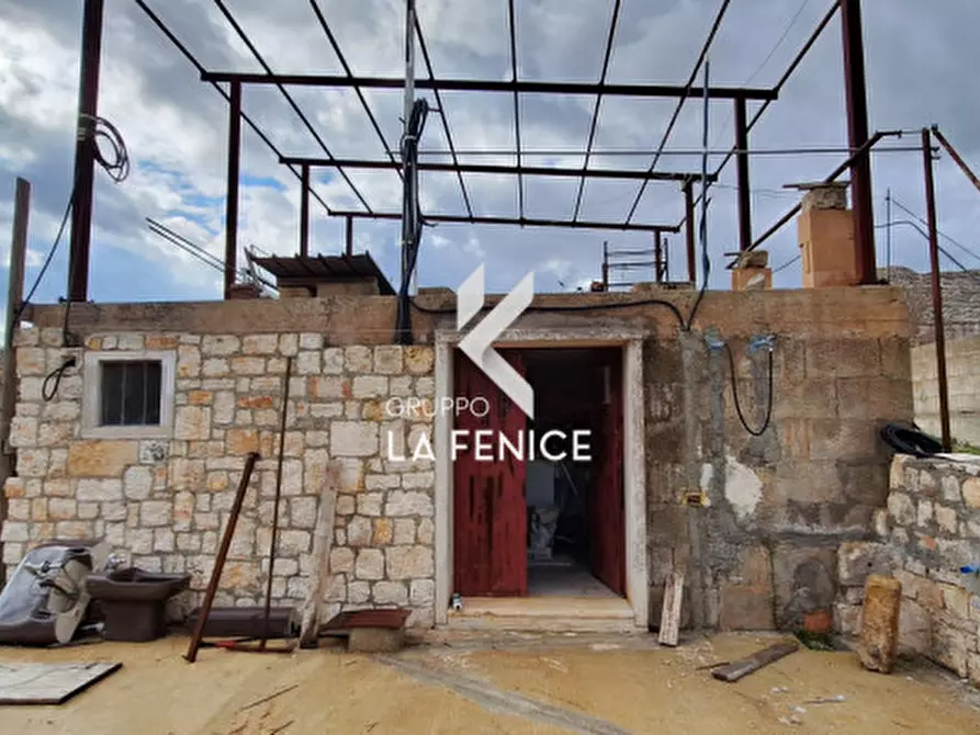 Immagine 28 di Rustico / casale in vendita  in contrada Capitolo a Locorotondo