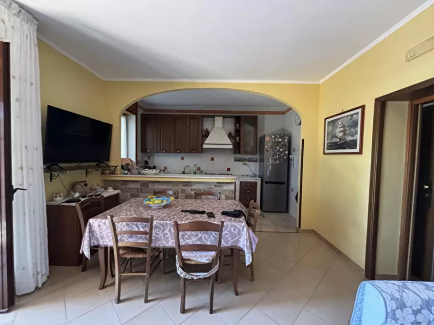 Immagine 1 di Appartamento in vendita  in VIA MONTEDORO a Torre Del Greco