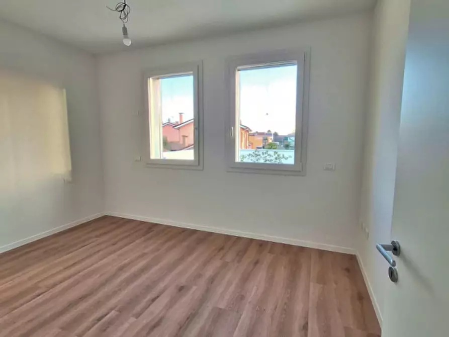 Immagine 16 di Villetta a schiera in vendita  in Via Rasega a Camisano Vicentino