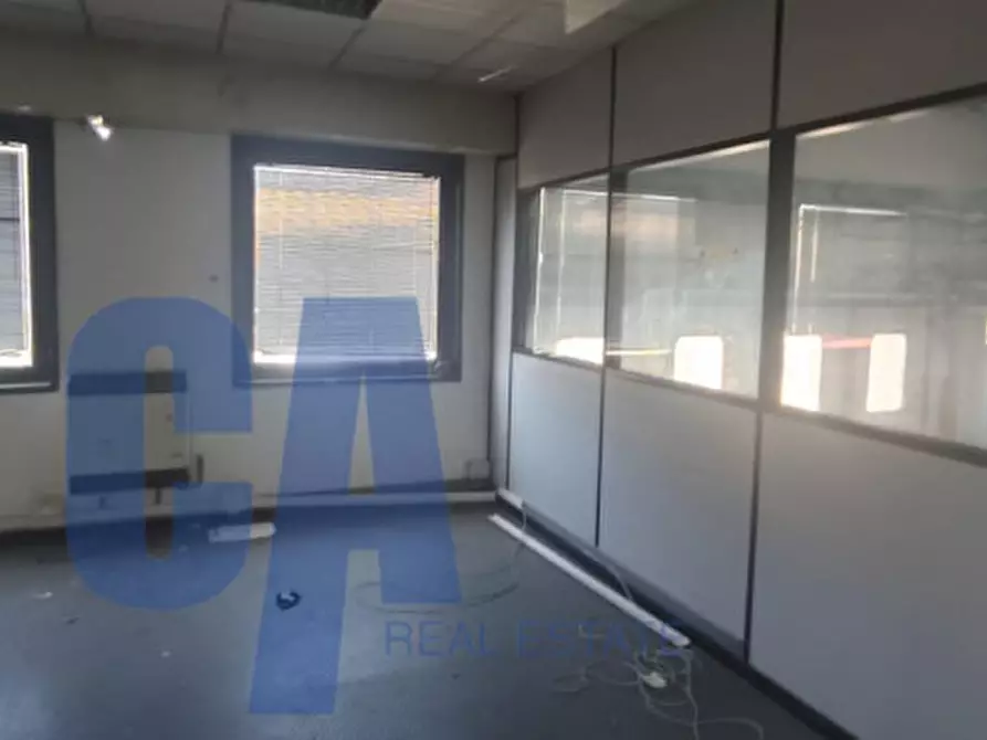 Immagine 12 di Laboratorio in vendita  in VIA TOSCANA a Peschiera Borromeo