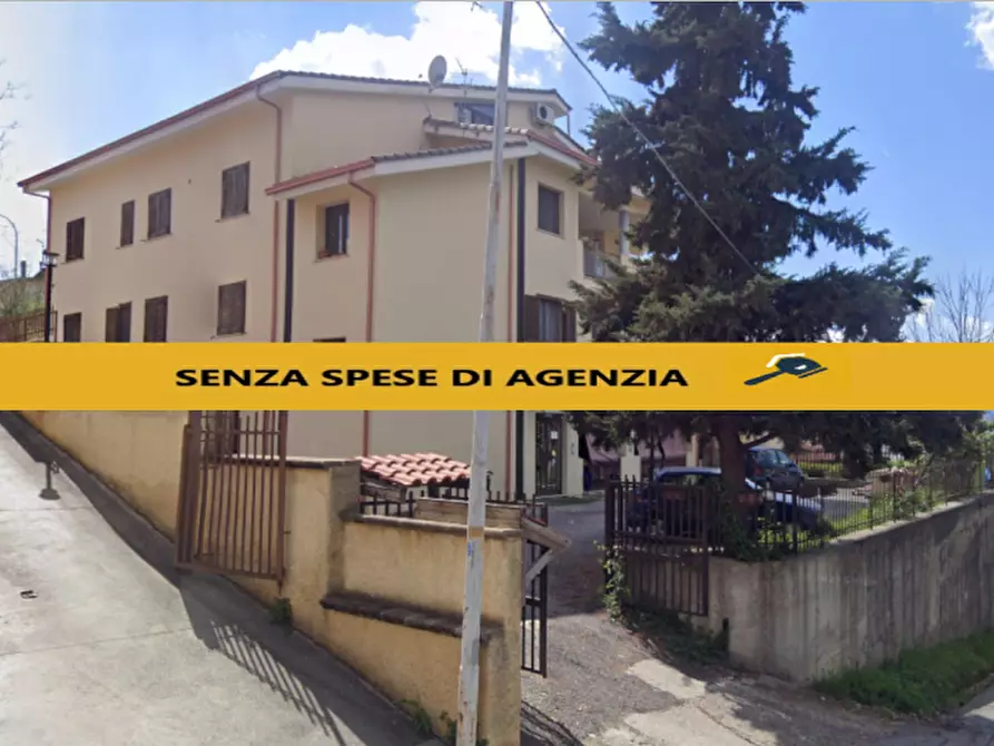 Immagine 1 di Appartamento in vendita  in Via San Pasquale a Zumpano