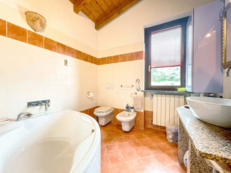 Immagine 20 di Villa in vendita  in via Vignazza n 4 a Comignago