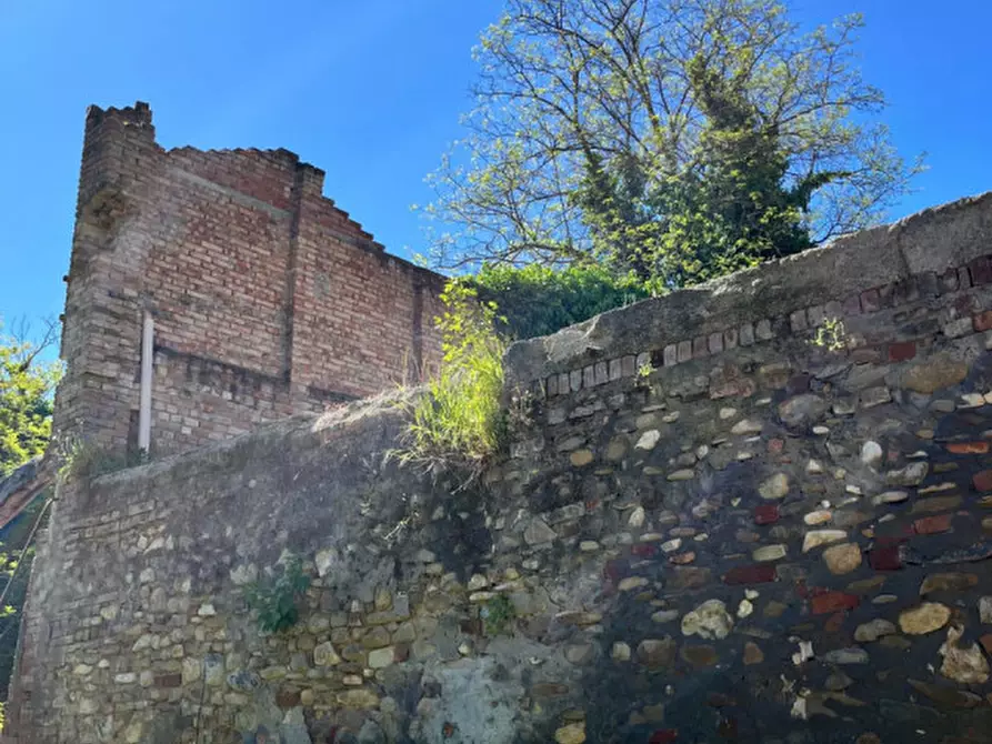 Immagine 13 di Rustico / casale in vendita  in Ghiare di Medesano a Medesano
