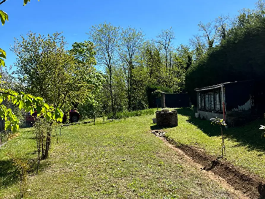 Immagine 35 di Rustico / casale in vendita  in Ghiare di Medesano a Medesano