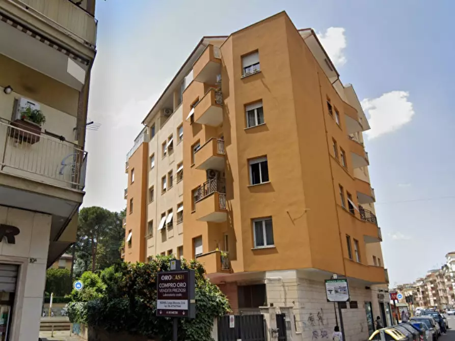 Immagine 1 di Appartamento in vendita  in LARGO BOCCEA a Roma