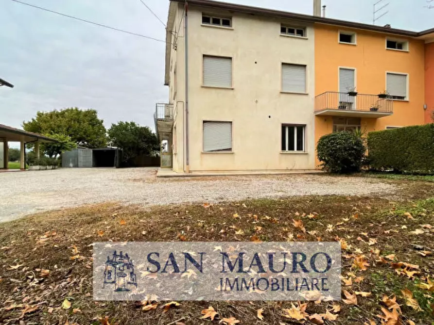 Immagine 20 di Casa trifamiliare in vendita  in camazzole a Carmignano Di Brenta