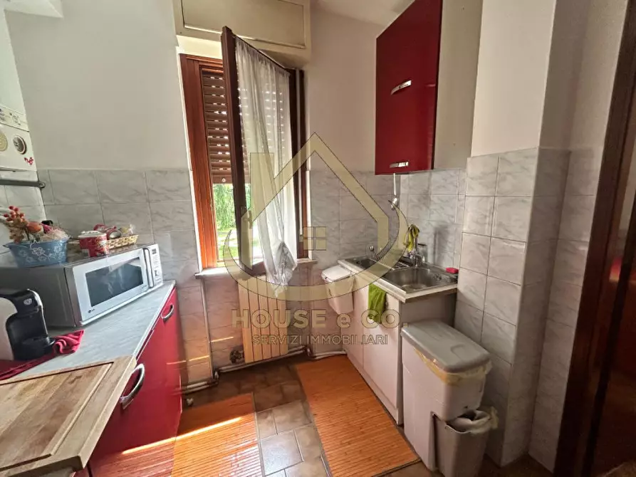 Immagine 3 di Appartamento in vendita  in Via genova a Cassolnovo