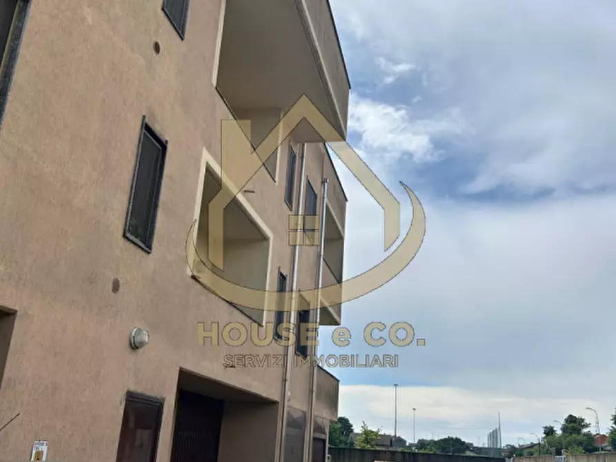 Immagine 17 di Appartamento in vendita  in Via genova a Cassolnovo